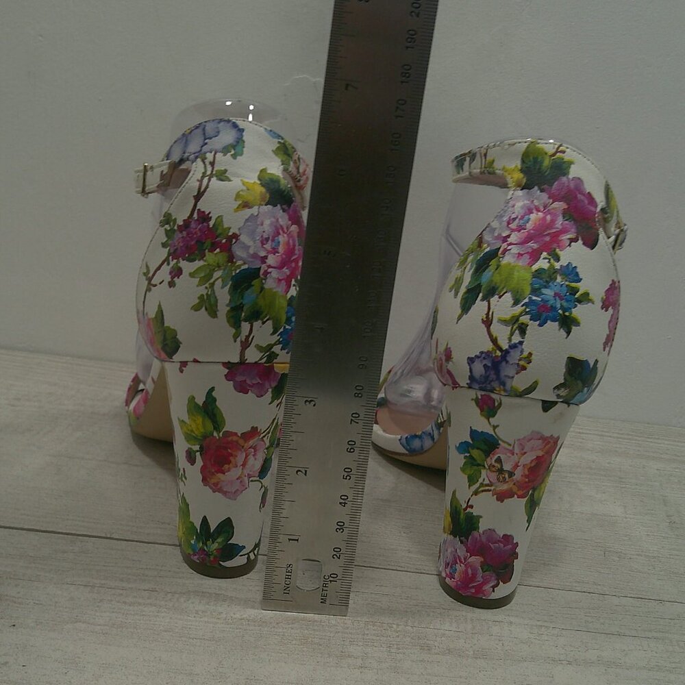 Madden Girl Delicate Cottagecore Beela Ankle Strap Block-Heel Dainty Sandals 7.5 - Picture 8 of 13
